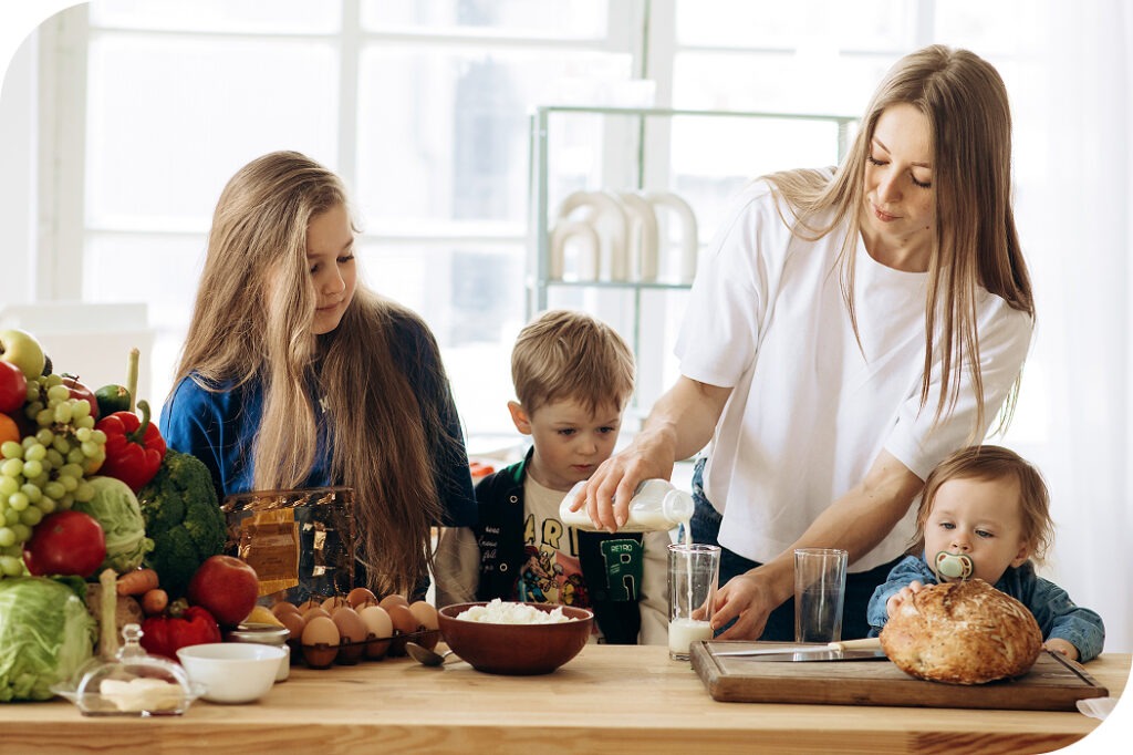 Як повернути форму після пологів для молодих мам | FitMama